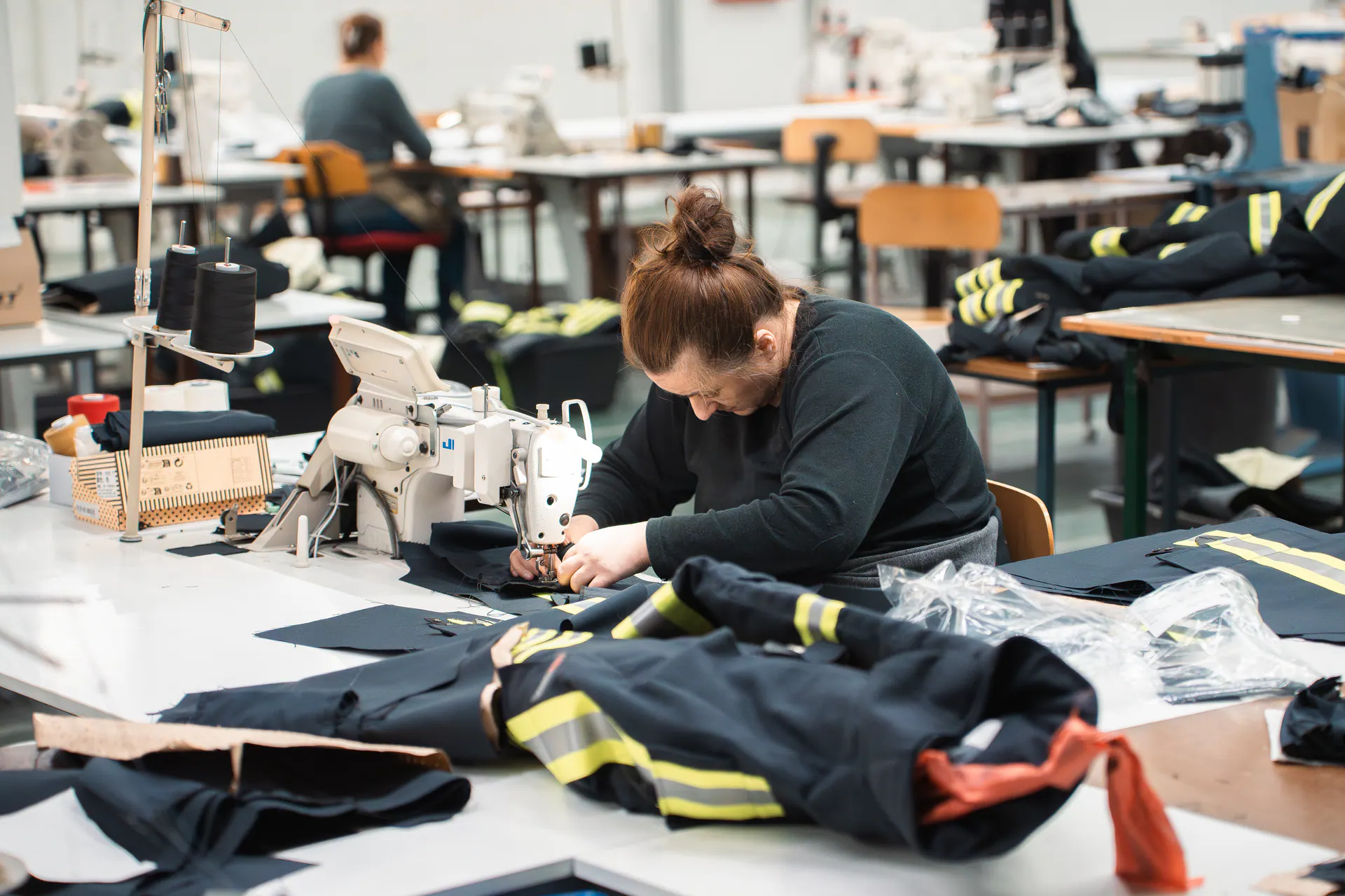 Textile apparel
